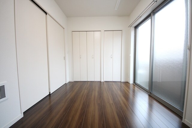 ハイハーバーの物件内観写真