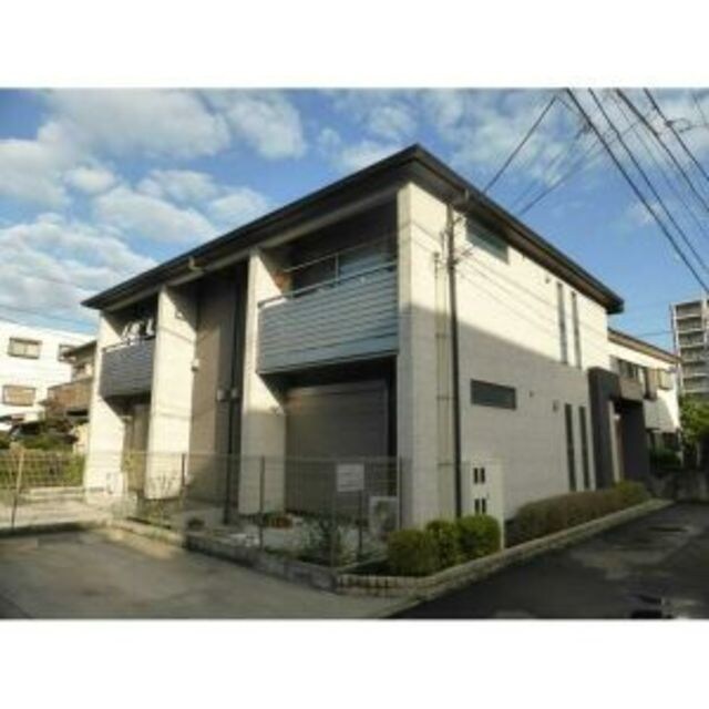 グリュースの物件外観写真