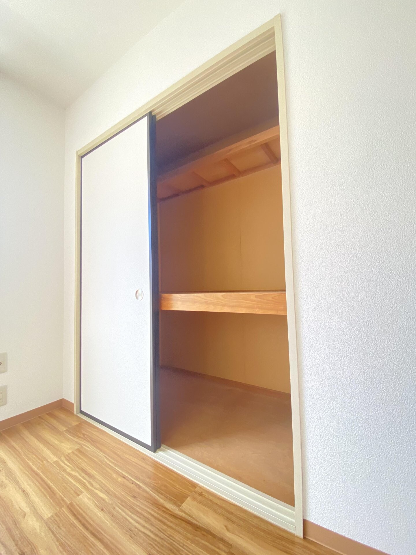 メゾンド・ヴァンテーヌの物件内観写真