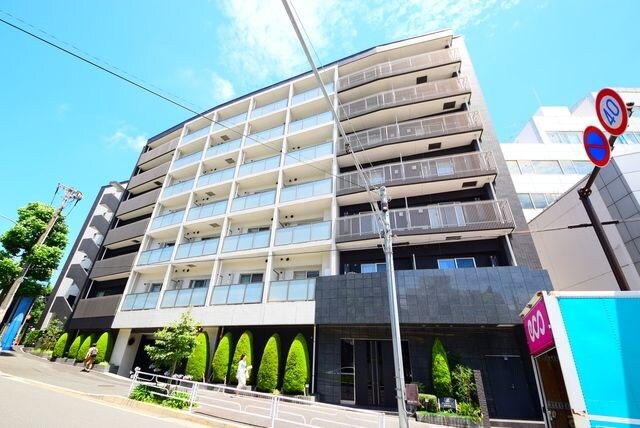 プレディアスタイル横濱沢渡の物件外観写真