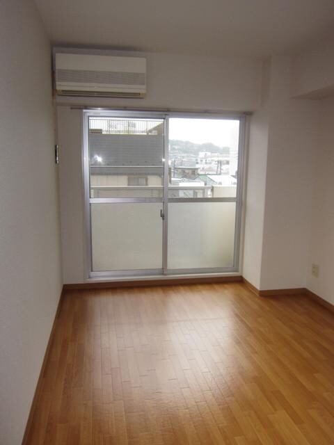 サントゥール白楽の物件内観写真