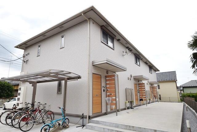 アルヴィータの物件外観写真