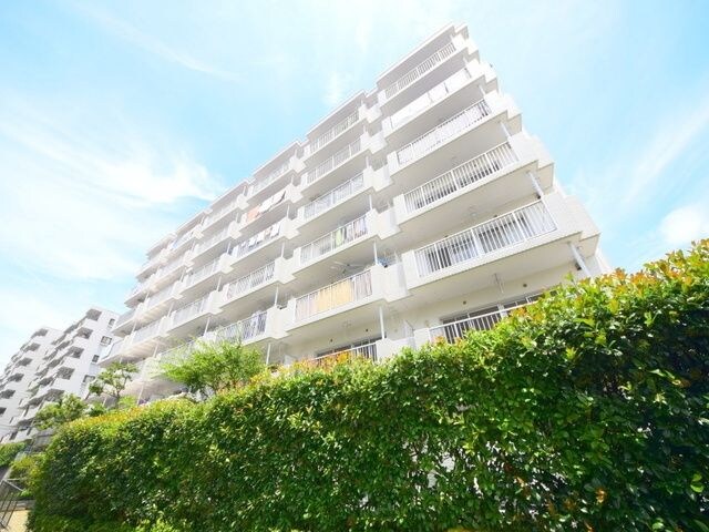 ヒルズ南戸塚3号棟の物件外観写真