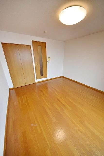 アンプルール フェール ブゥルジョンの物件内観写真