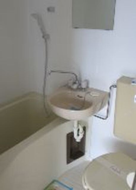 コスモヒロ南台の物件内観写真