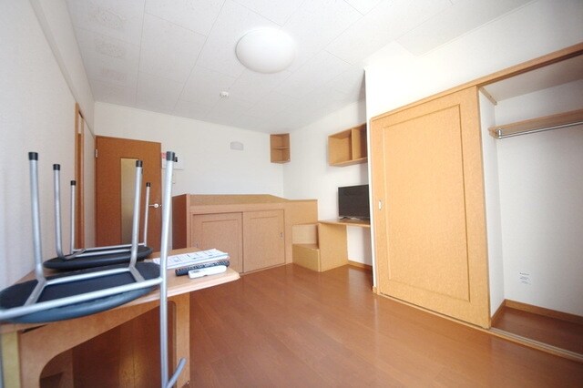 レオパレスi壱番館の物件内観写真