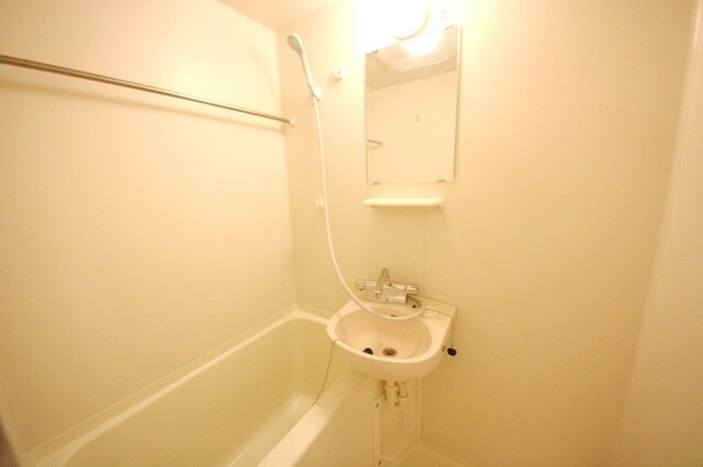 レオパレスi壱番館の物件内観写真