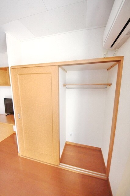 レオパレスi壱番館の物件内観写真