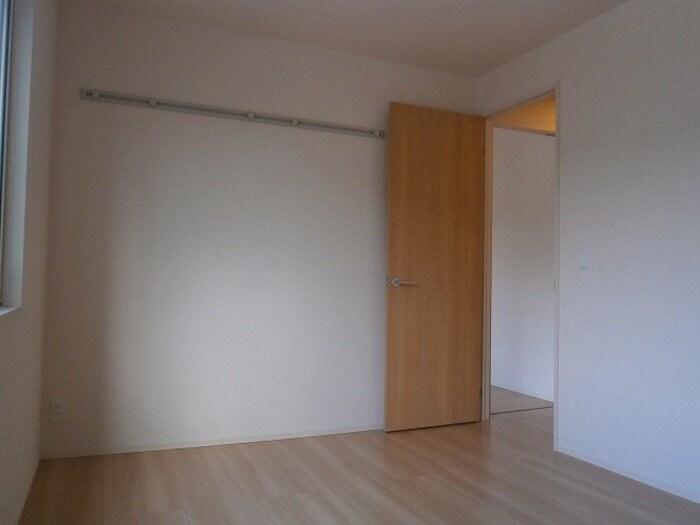 ルミエールBの物件内観写真