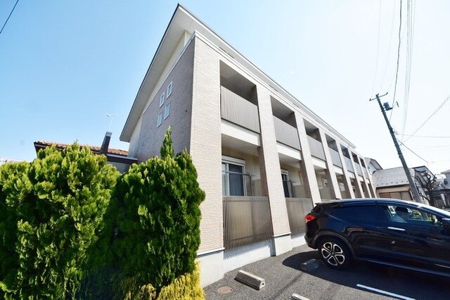 アデッソ・Kの物件外観写真