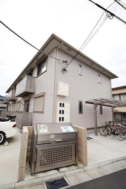 アルヴィータの物件外観写真