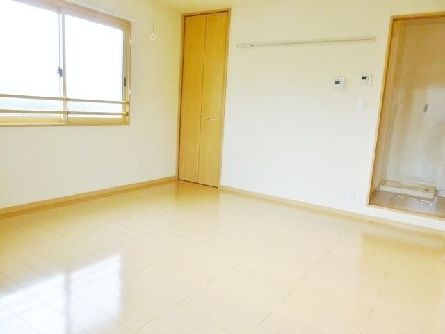 グランドソレーユA棟の物件内観写真