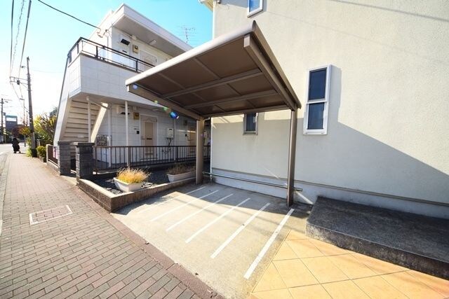 リリーレフアの物件内観写真