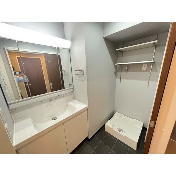 ザ・シンフォニア新栄【THE SINFONIA SHINSAKAE】の物件内観写真