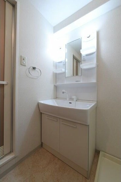 ソーラスフロント富船の物件内観写真