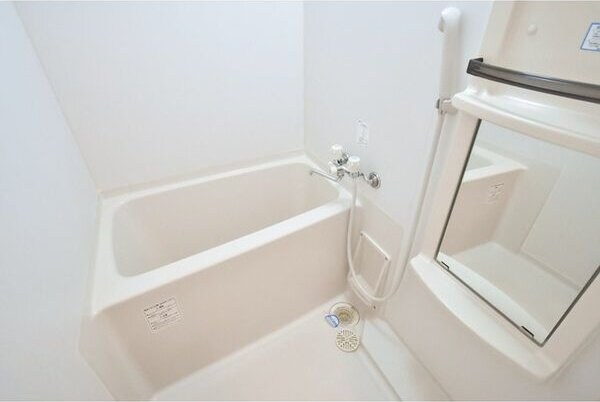 レジデンス名古屋千代田の物件内観写真