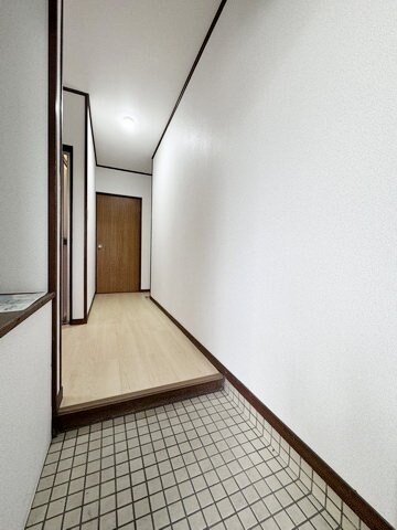 松葉第一マンションの物件内観写真