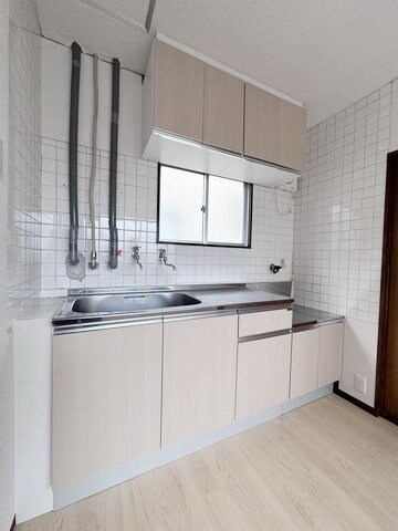 松葉第一マンションの物件内観写真