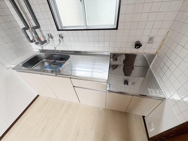 松葉第一マンションの物件内観写真