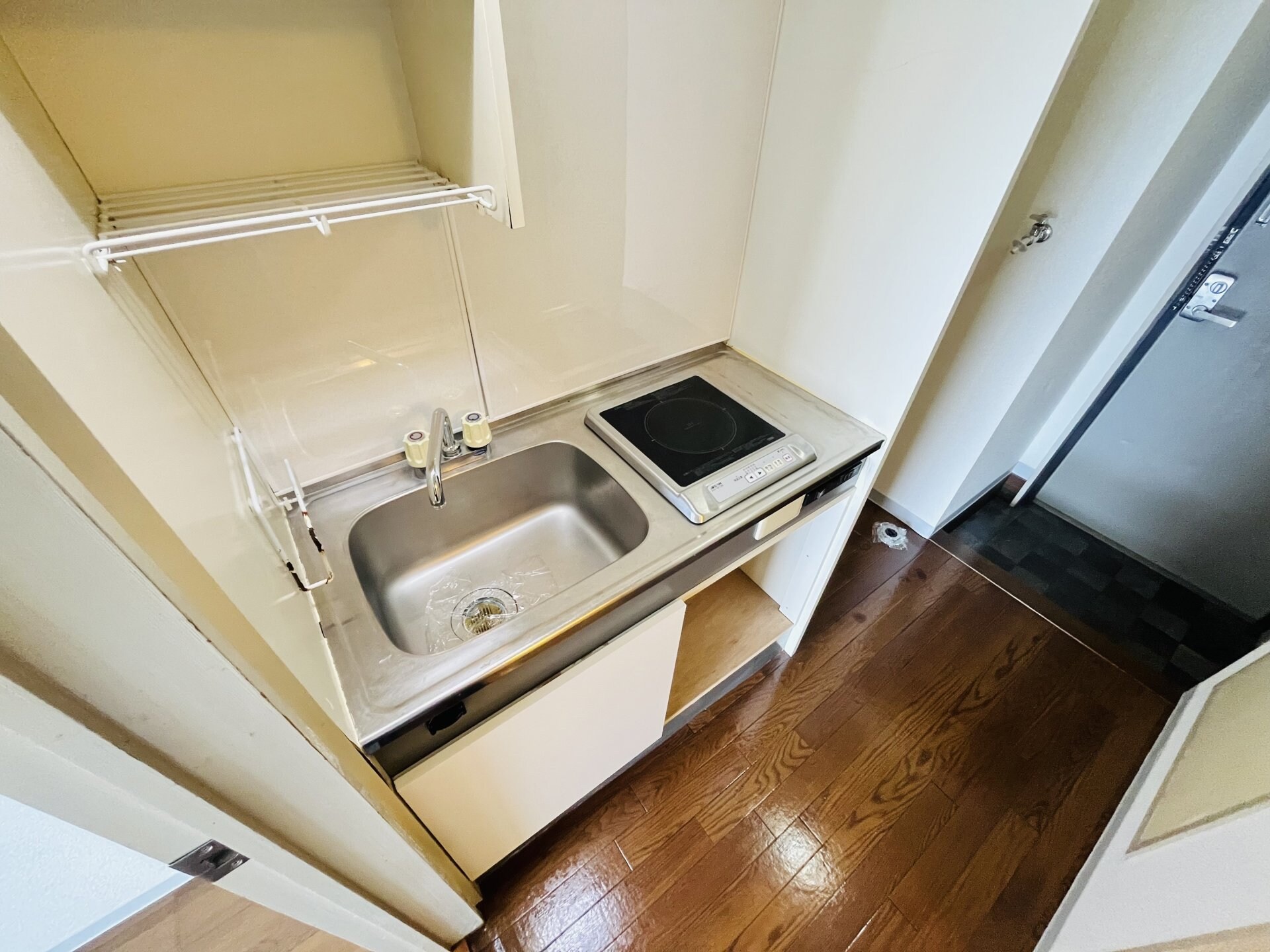 エステート弦四路の物件内観写真