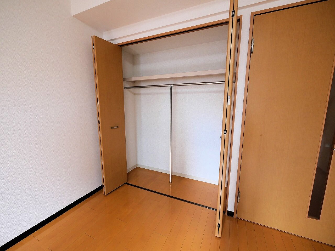 カスタリア勾当台公園の物件内観写真