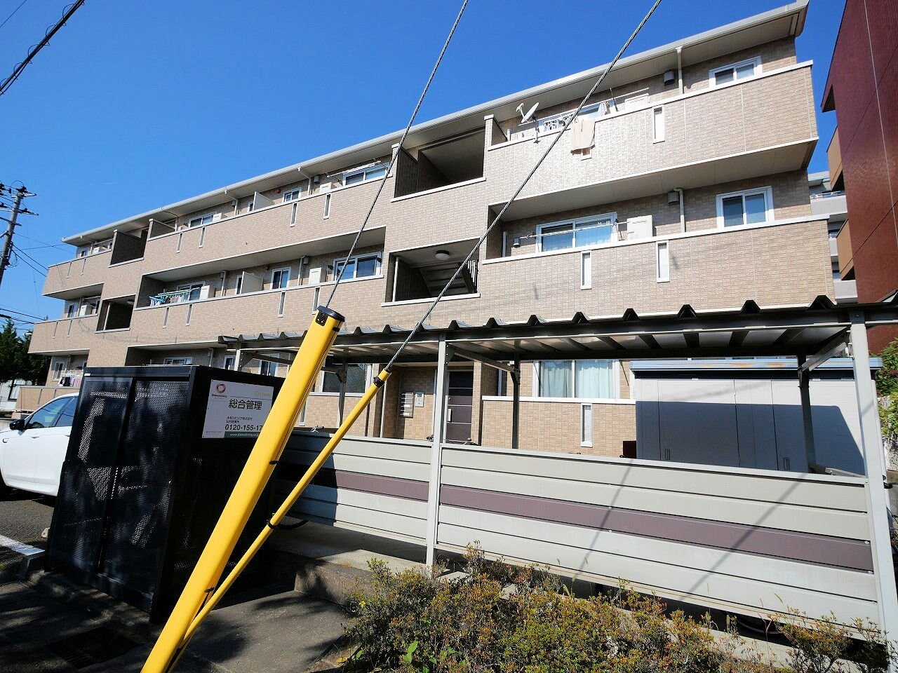 イズ・ミル中央の物件外観写真