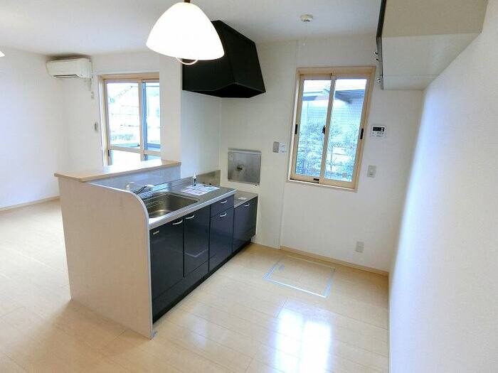 アムール・ド・メゾン V番館の物件内観写真