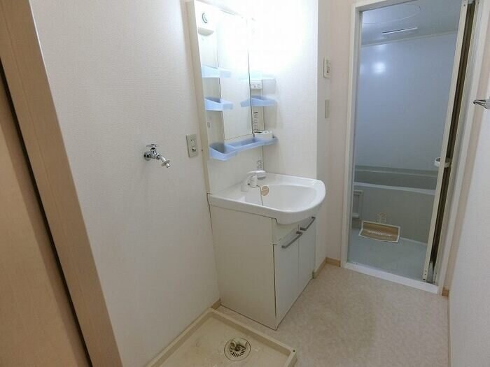 アムール・ド・メゾン V番館の物件内観写真