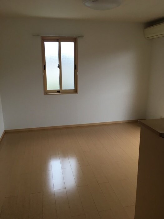 アムール・ド・メゾン II番館の物件内観写真