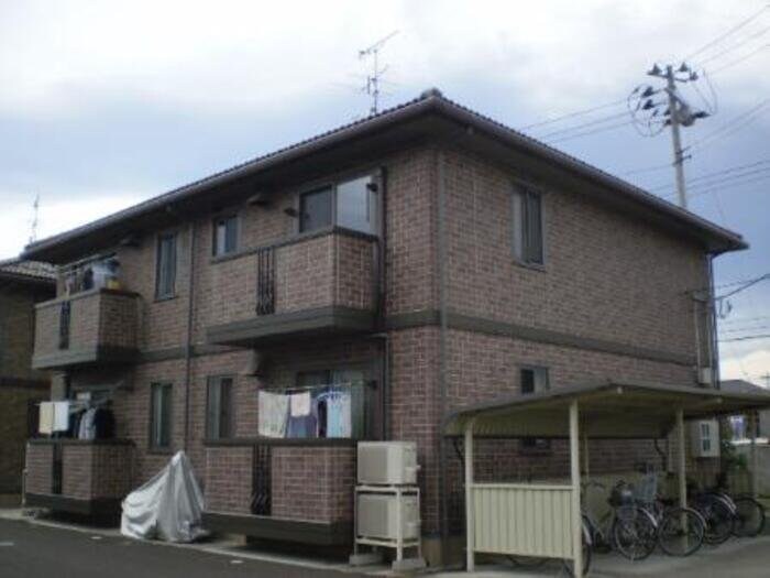 アムール・ド・メゾン II番館の物件外観写真