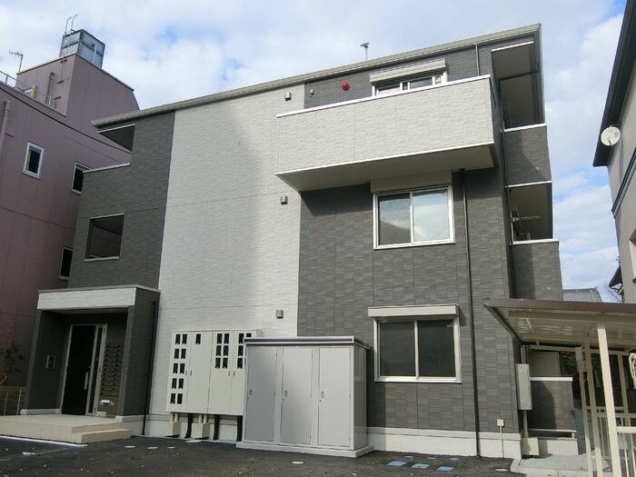 キャトルセゾン愛宕橋の物件外観写真