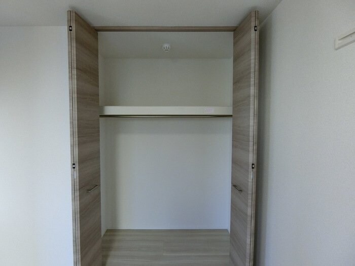 エルタスコート成田町の物件内観写真