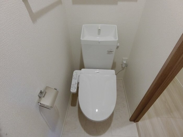 エルタスコート成田町の物件内観写真