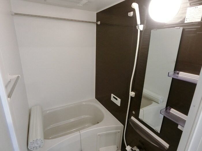 エルタスコート成田町の物件内観写真