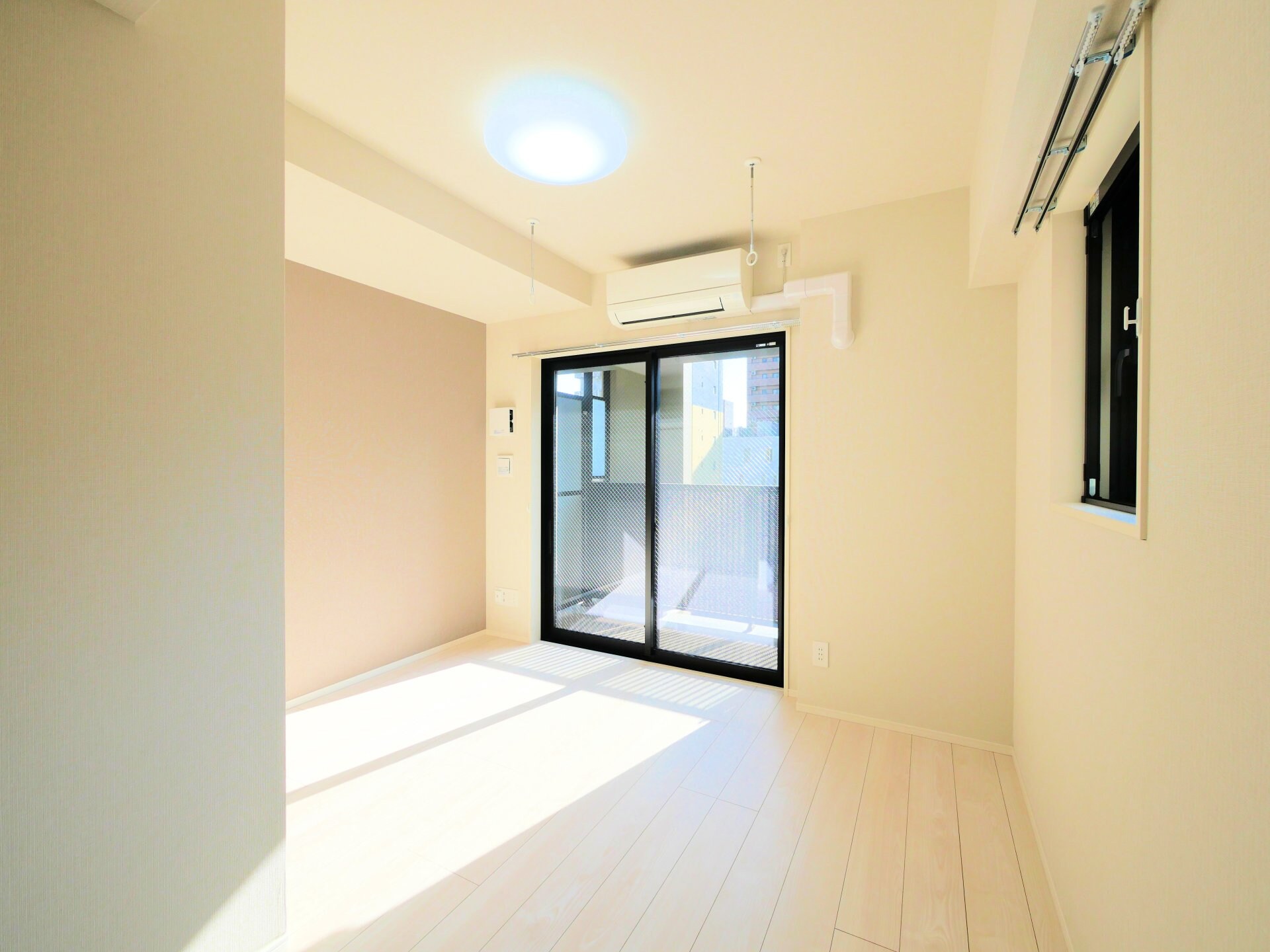 エクルベージュの物件内観写真