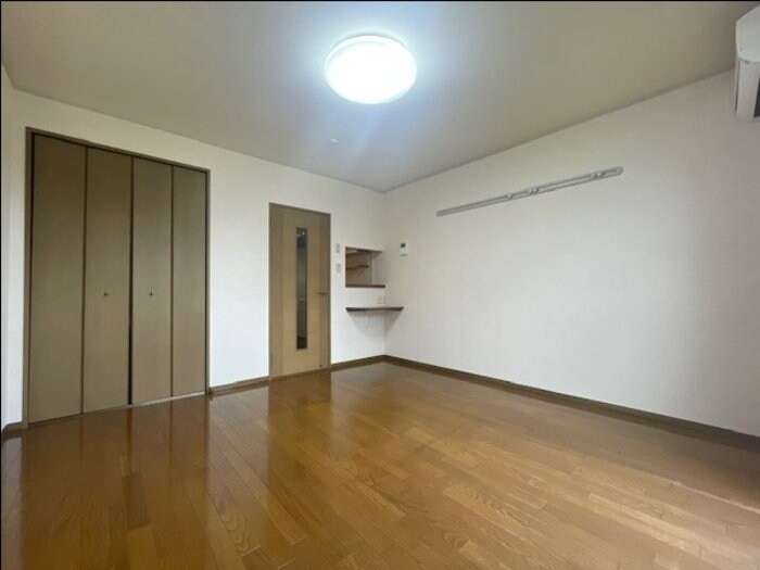 エスポアール長命の物件内観写真