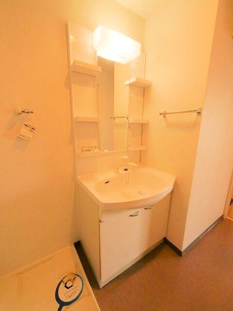 カスタリア榴ヶ岡の物件内観写真