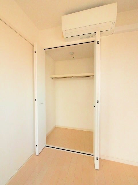 カスタリア榴ヶ岡の物件内観写真