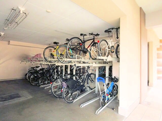 カスタリア榴ヶ岡の物件内観写真