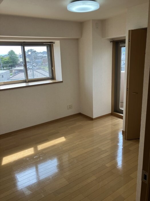 グランウィングの物件内観写真