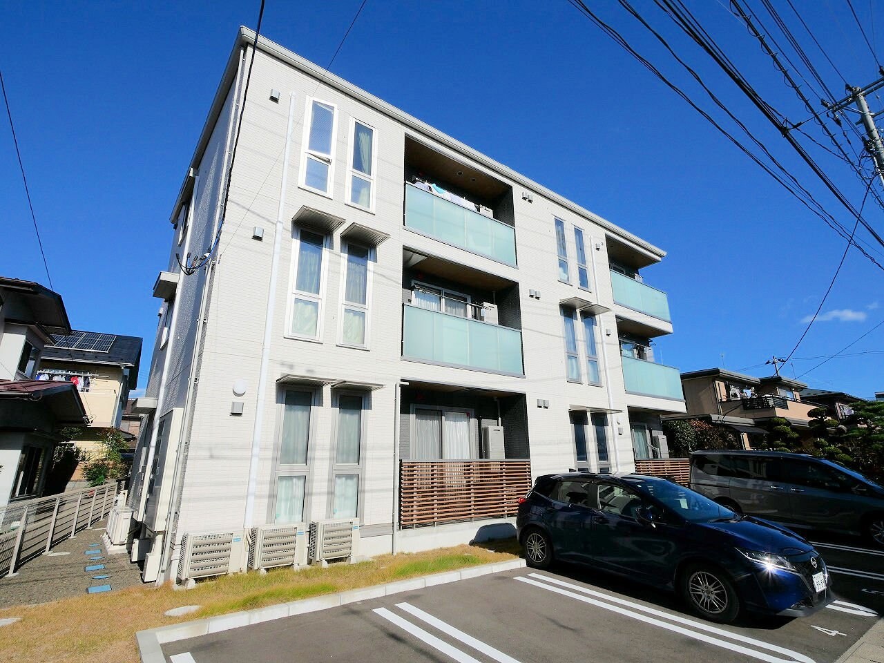 D-ROOM荒井の物件外観写真