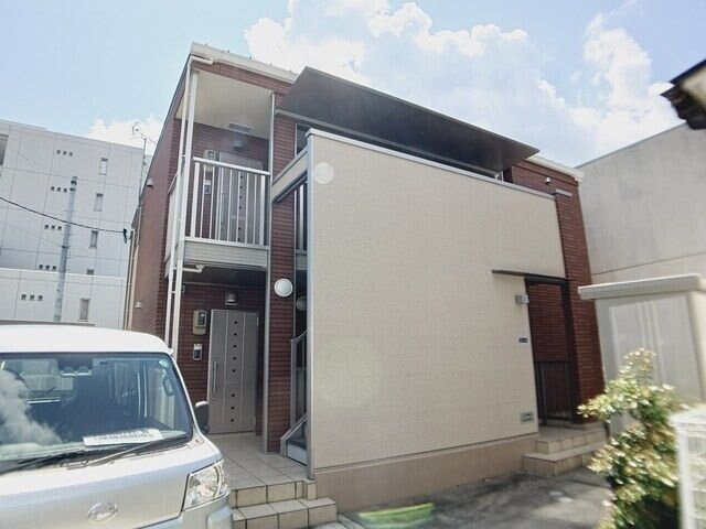 プラシードの物件外観写真