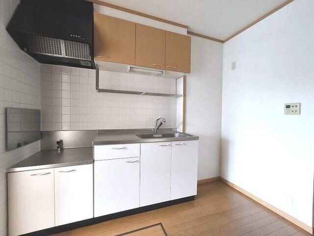 サニーセトル壱号館の物件内観写真