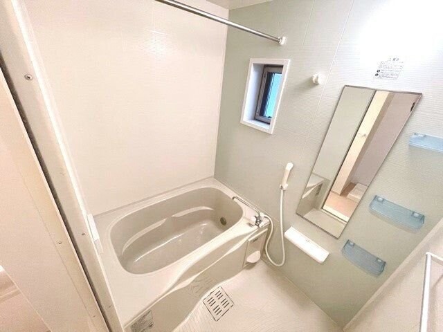 サニーエアリーハウスの物件内観写真