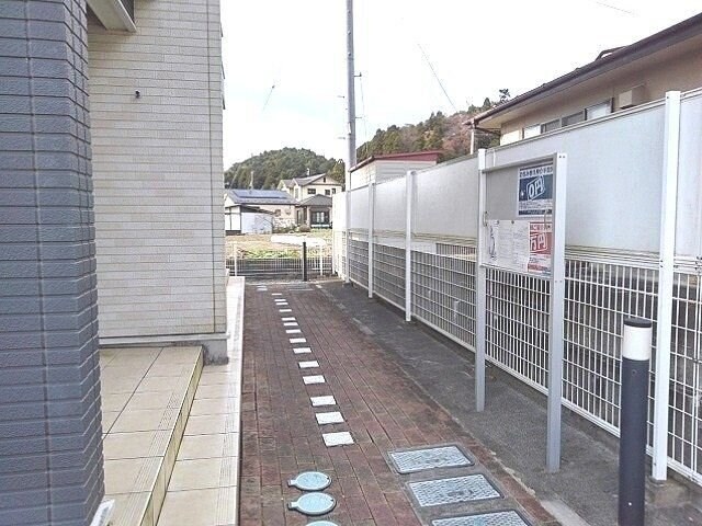 サニーエアリーハウスの物件内観写真