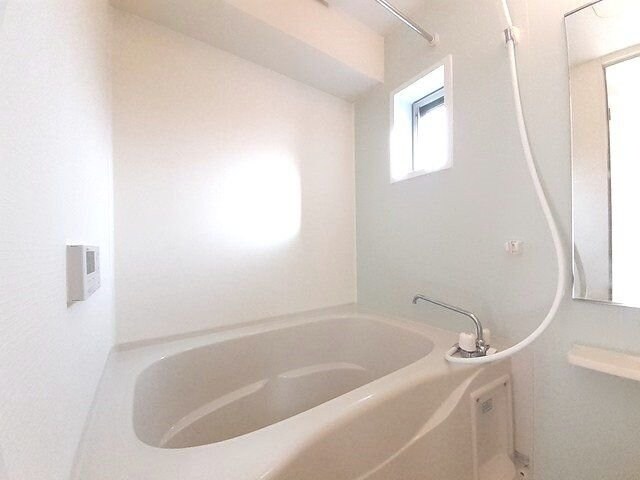 アヴニールIの物件内観写真