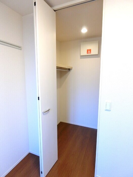 ハイブリッジ恵和町の物件内観写真