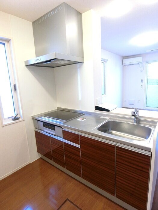 ハイブリッジ恵和町の物件内観写真