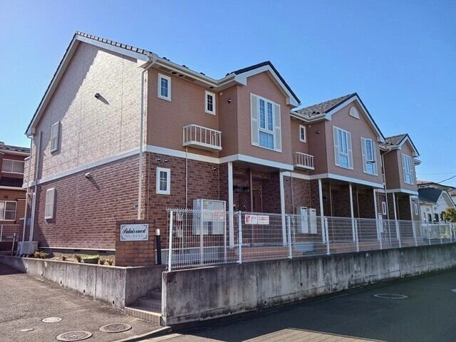 パレ ウェストの物件外観写真