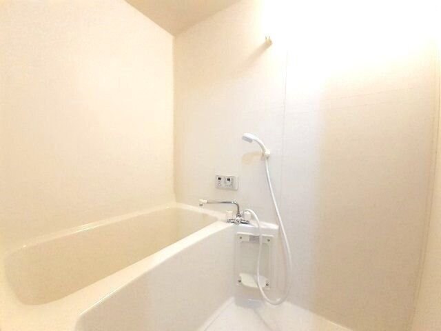 レジデンスオリーブHの物件内観写真